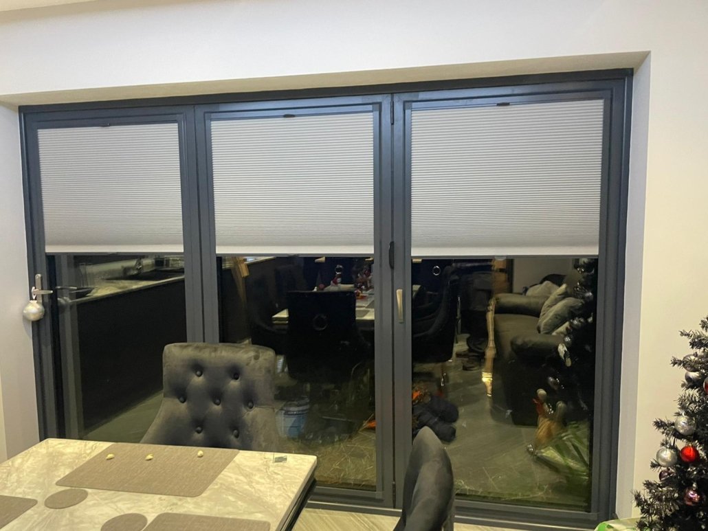 Blinds for bifolds